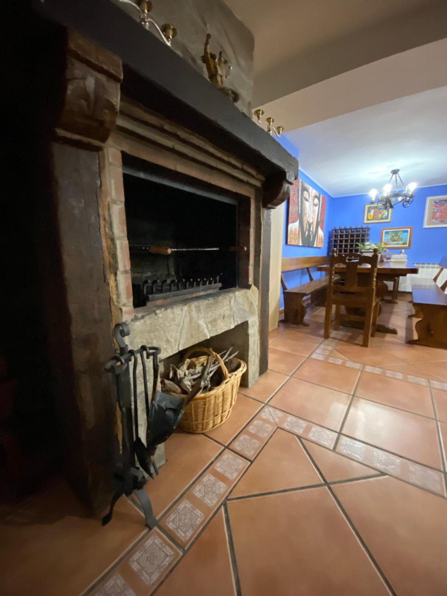 Bodega Intima * Saragosse